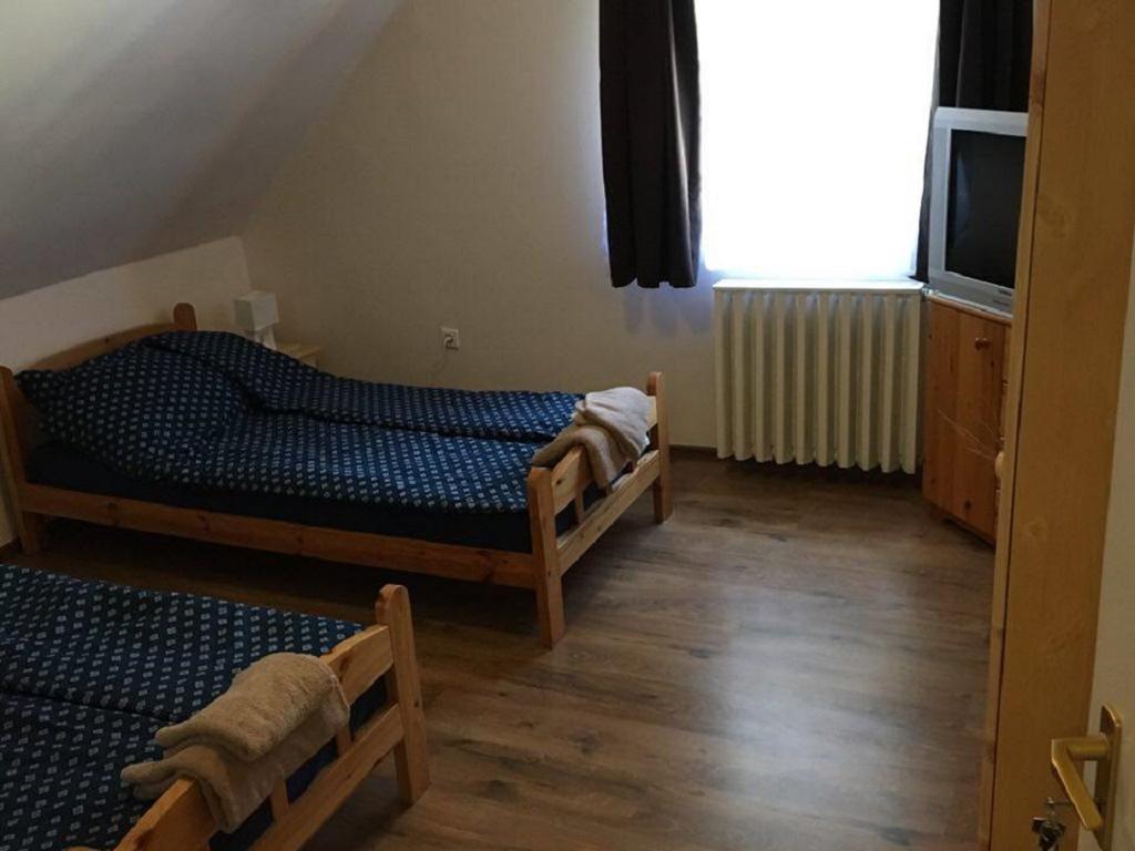 Fitt Maganszallashely Sasd Bagian luar foto