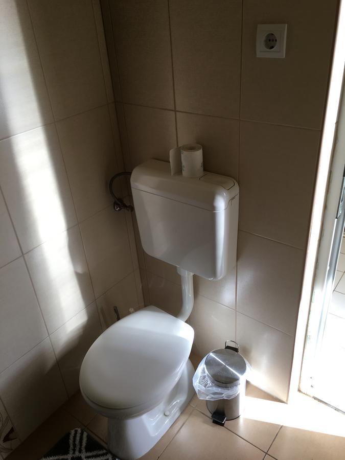 Fitt Maganszallashely Sasd Bagian luar foto